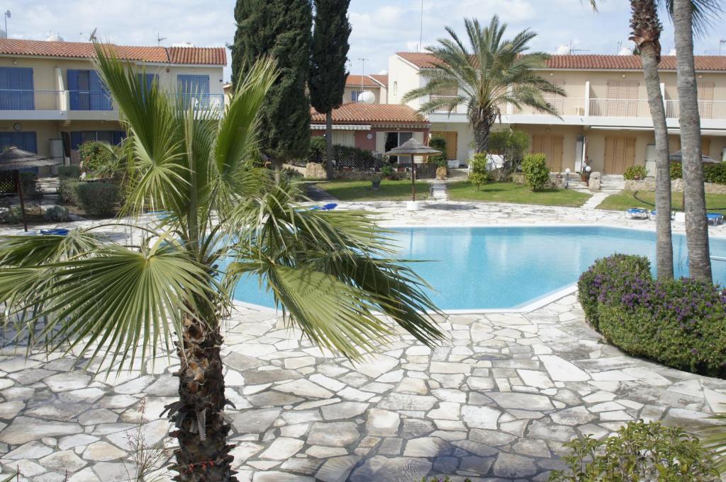 Family Paradise- Luxury Combined With Home Comfort Paphos Exterior photo